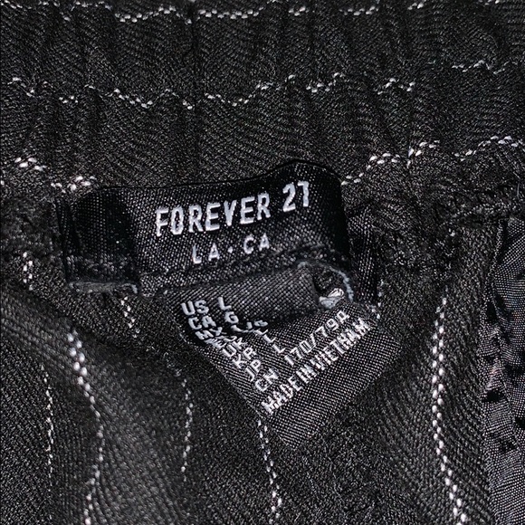 Black slacks - Picture 2 of 2